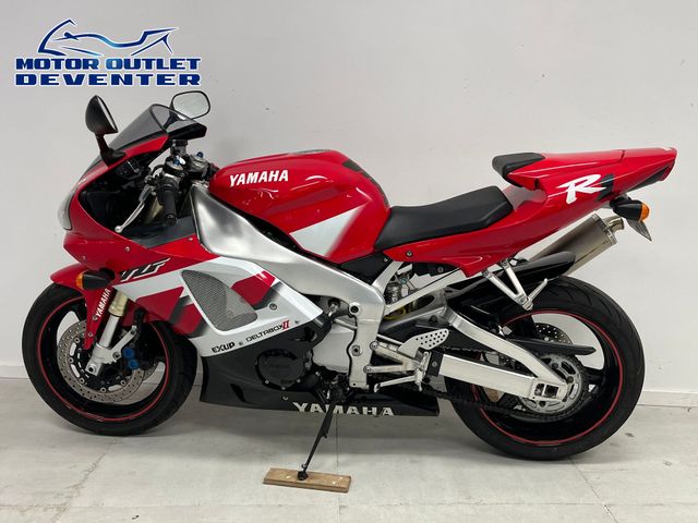 yamaha - yzf-r1