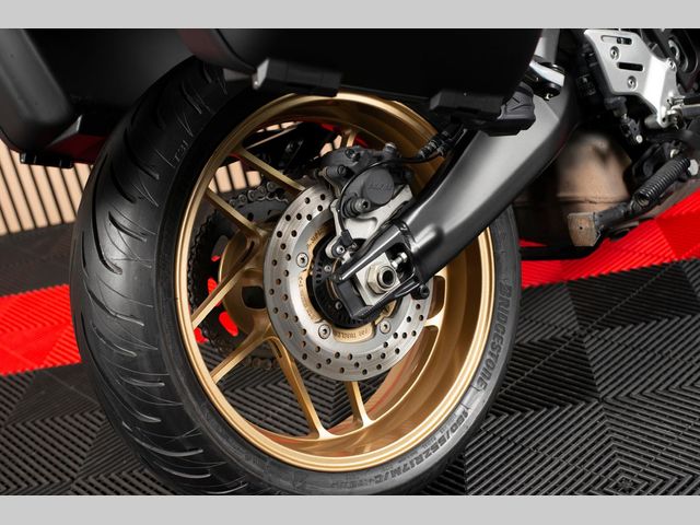 yamaha - tracer-9-gt