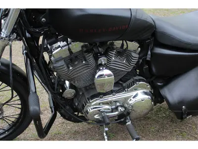 HARLEY-DAVIDSON SPORTSTER XL 1200 V SEVENTY TWO – foto 3