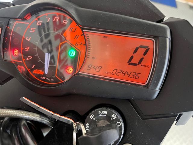 ktm - 990-supermoto-r