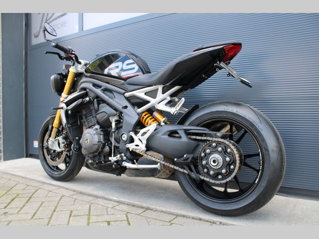 triumph - speed-triple-rs
