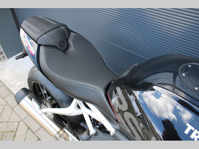 triumph - speed-triple-rs