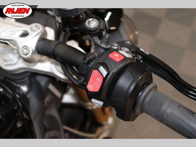 triumph - speed-triple-rs