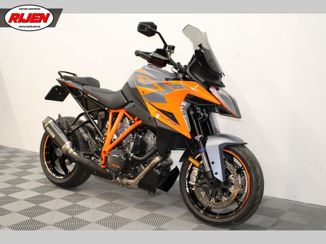 ktm - 1290-super-duke-gt