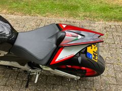 Aprilia Tuono V4 1100 Factory 2016 occasion – foto 16 van 19