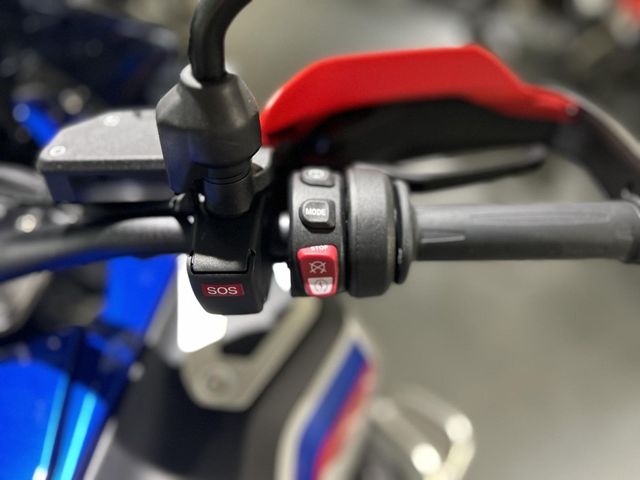 bmw - r-1300-gs-adventure