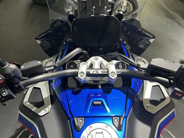 bmw - r-1300-gs-adventure