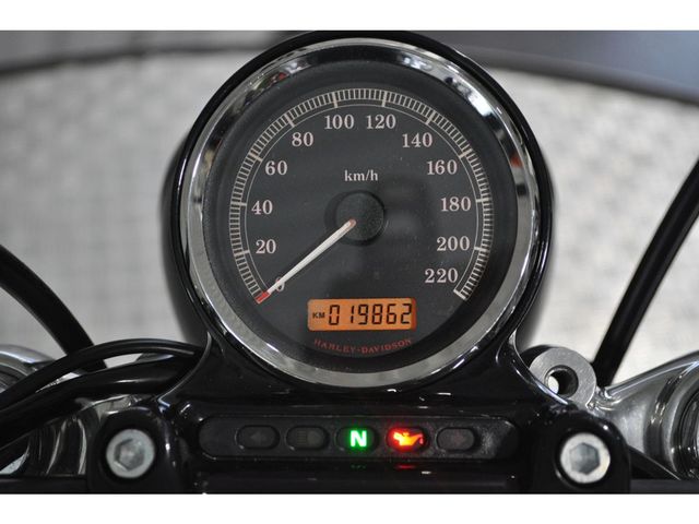 harley-davidson - 1200-custom