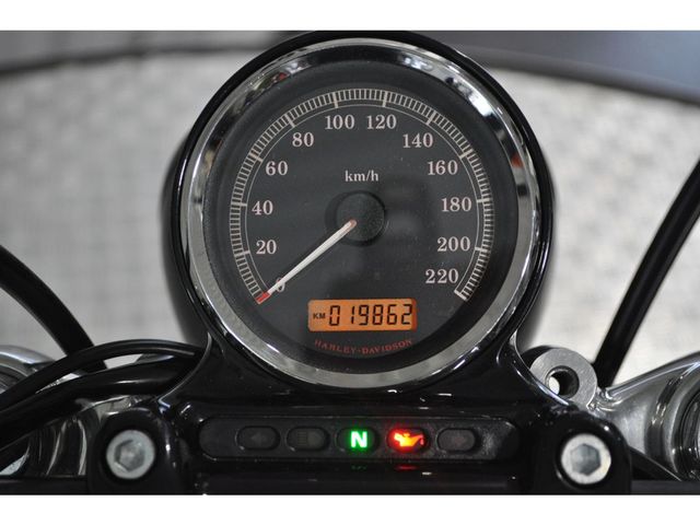 harley-davidson - 1200-custom