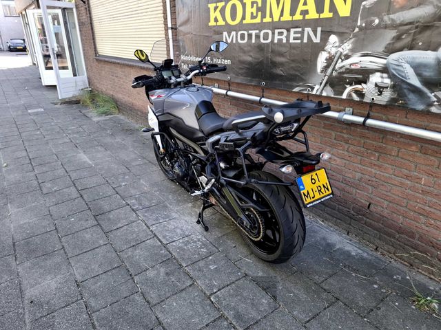 yamaha - tracer-900-abs