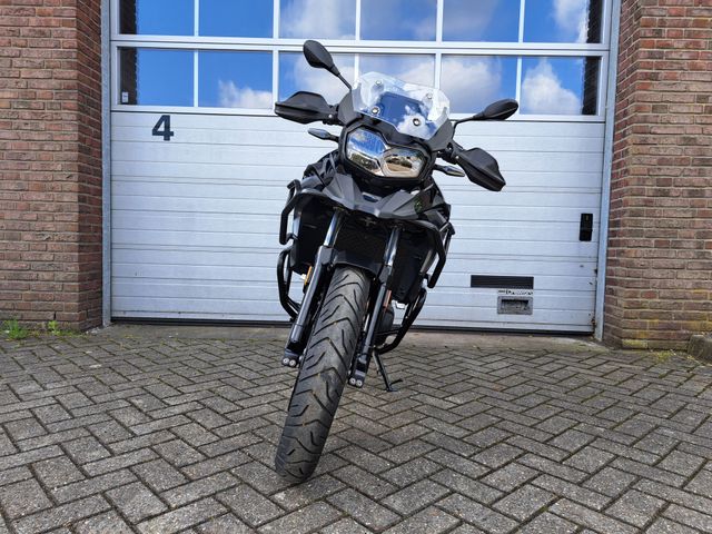 bmw - f-800-gs-triple-black-abs