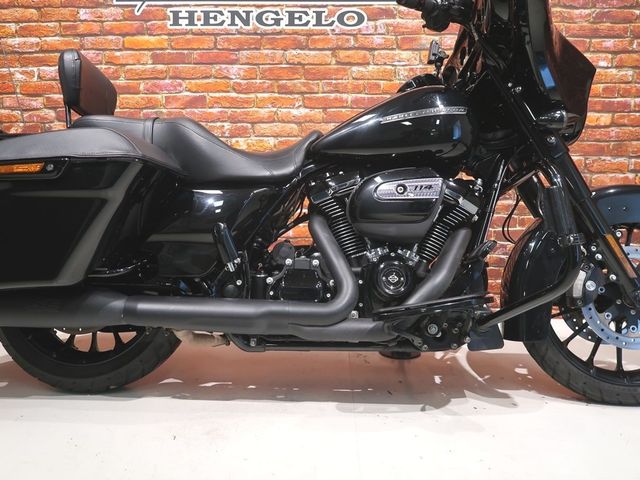 harley-davidson - street-glide-special-flhxs