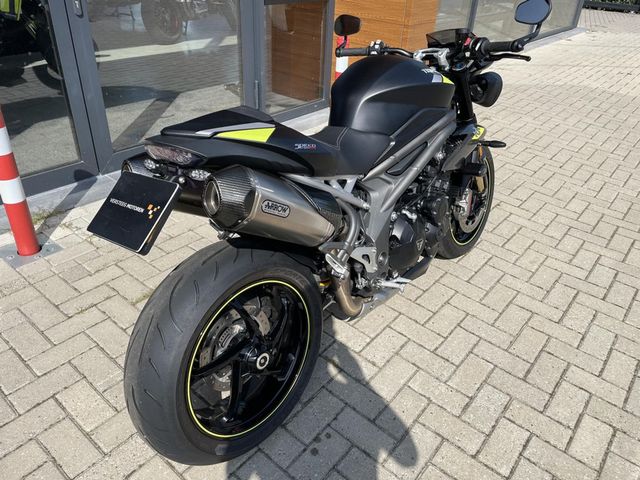 triumph - speed-triple-rs