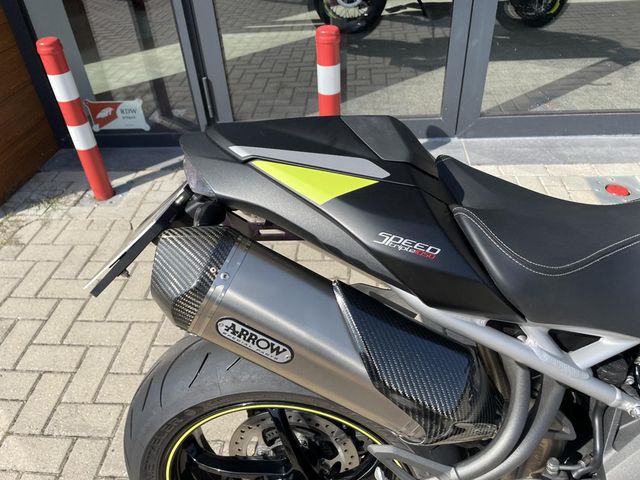 triumph - speed-triple-rs