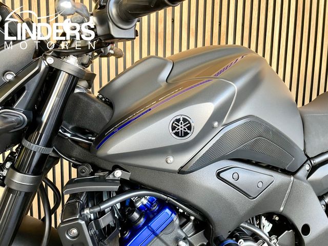 yamaha - fz-8