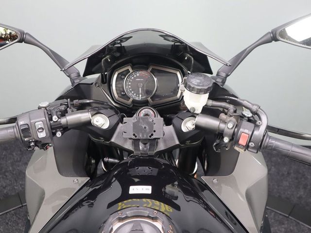 kawasaki - z-1000-sx-abs