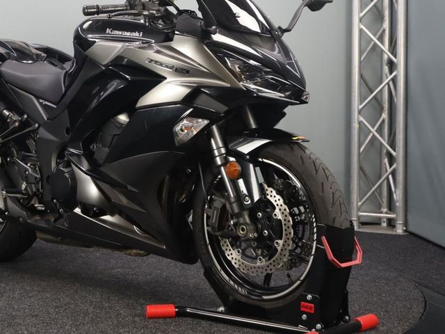 kawasaki - z-1000-sx-abs