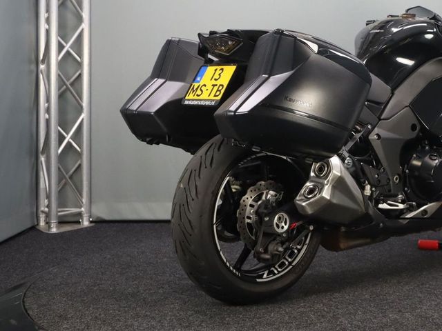 kawasaki - z-1000-sx-abs