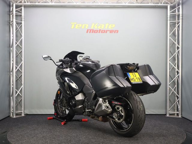 kawasaki - z-1000-sx-abs