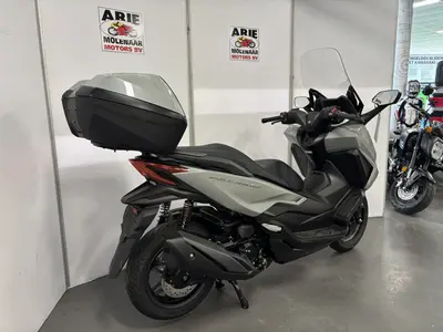 HONDA FORZA 350 – foto 3