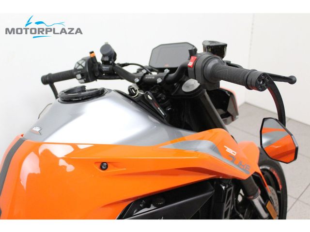 ktm - 790-duke