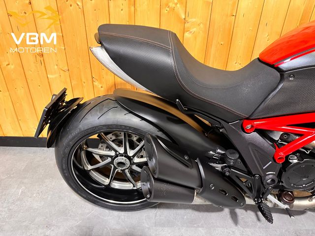 ducati - diavel-carbon