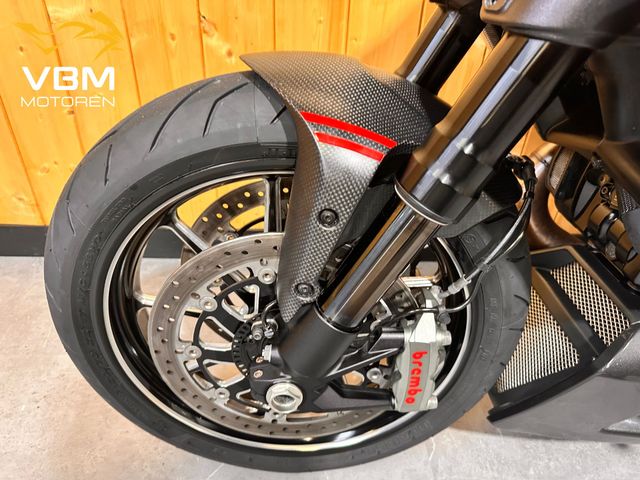 ducati - diavel-carbon