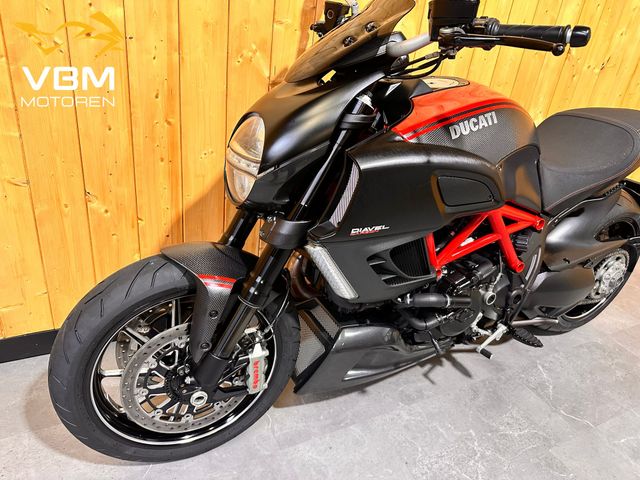ducati - diavel-carbon