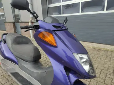 HONDA FES 250 FORESIGHT – foto 3