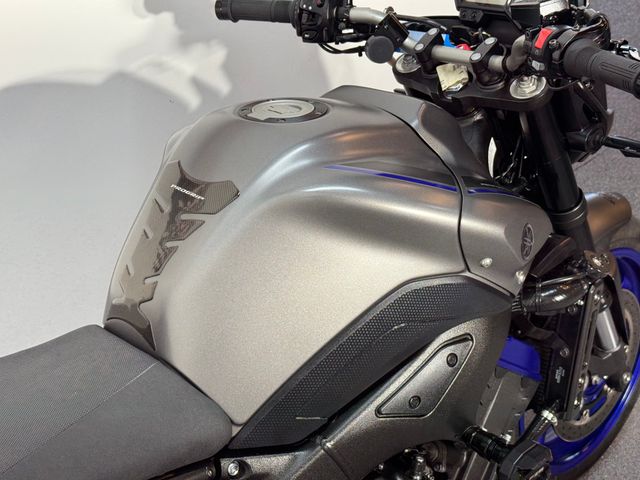 yamaha - fz-8
