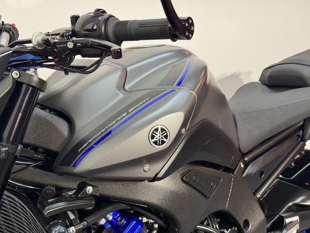 yamaha - fz-8