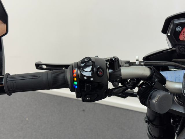 yamaha - fz-8