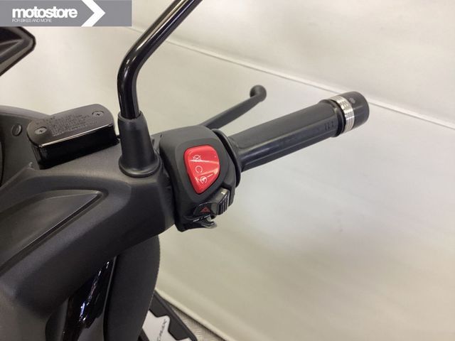 yamaha - x-max-300-tech-max