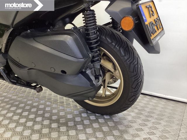 yamaha - x-max-300-tech-max
