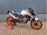 KTM 890 DUKE R