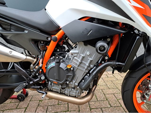 ktm - 890-duke-r