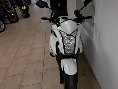 KAWASAKI ER 6 N ABS – foto 4