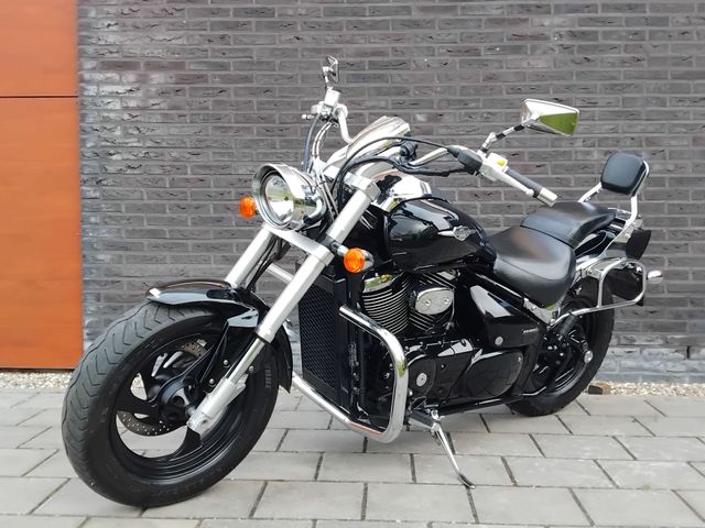 suzuki - intruder-m-800
