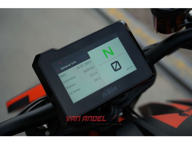 ktm - 1290-super-duke-r