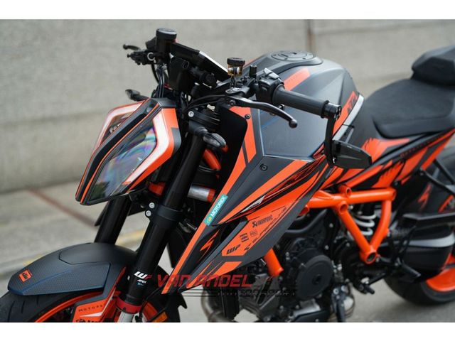ktm - 1290-super-duke-r