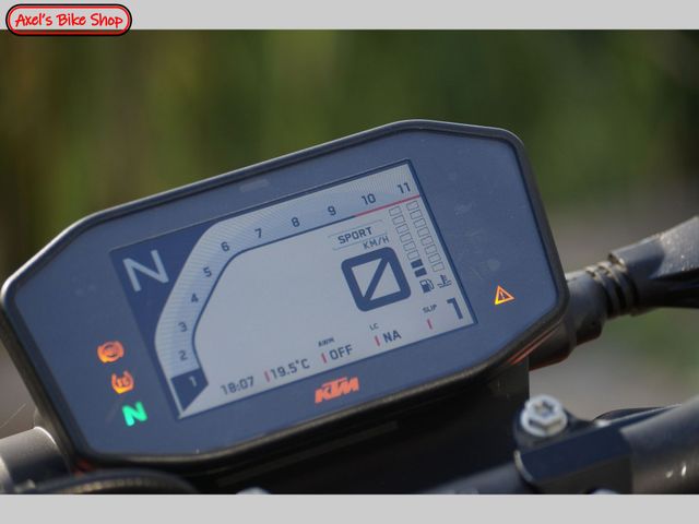 ktm - 790-duke