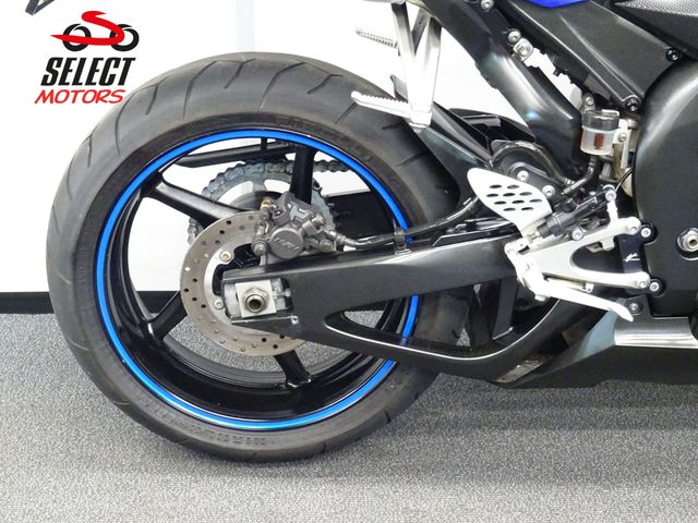 yamaha - yzf-r1
