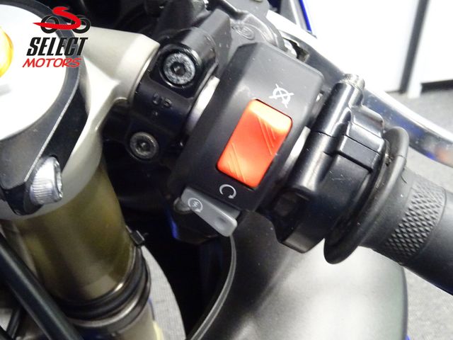yamaha - yzf-r1