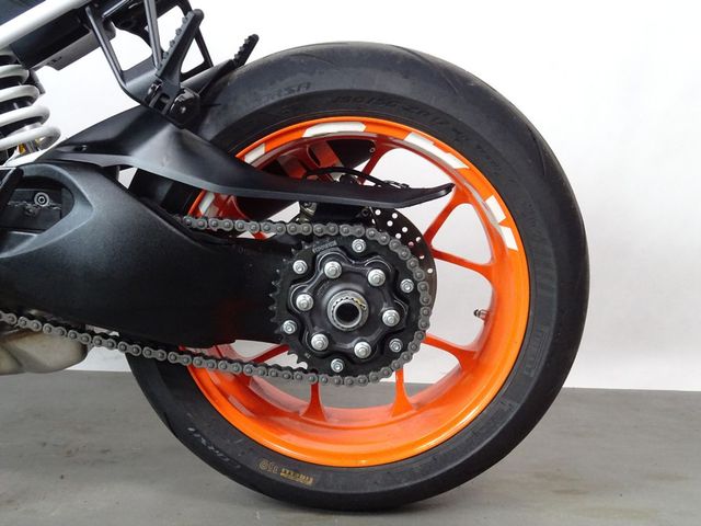 ktm - 1290-super-duke-r