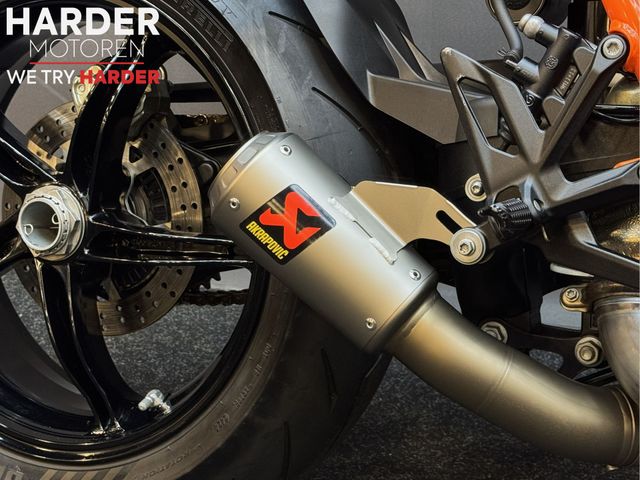 ktm - 1290-super-duke-r