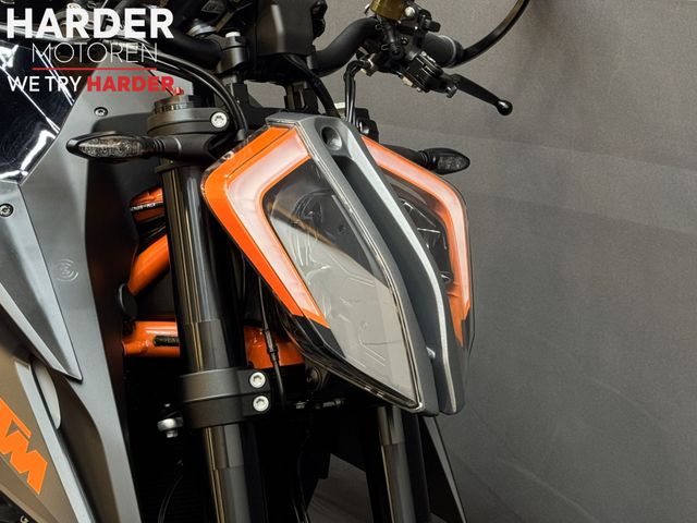 ktm - 1290-super-duke-r