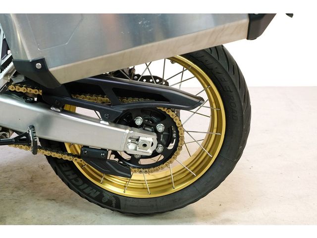 honda - crf-1100-l-africa-twin-adventure-sports