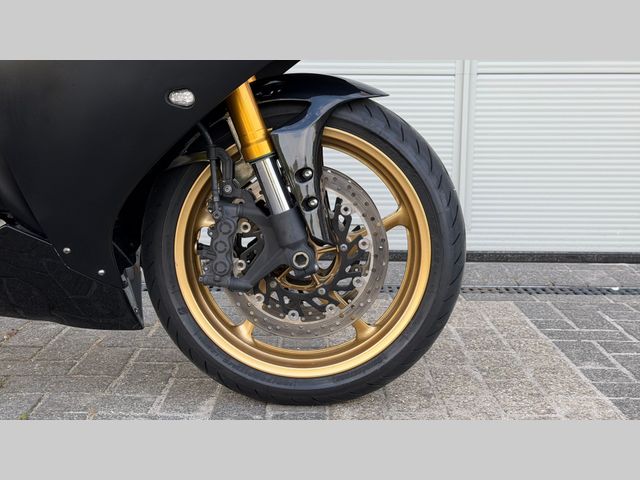 yamaha - yzf-r1
