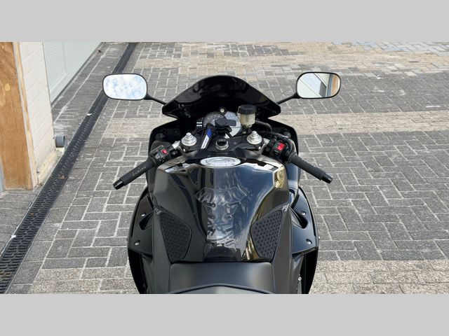 yamaha - yzf-r1