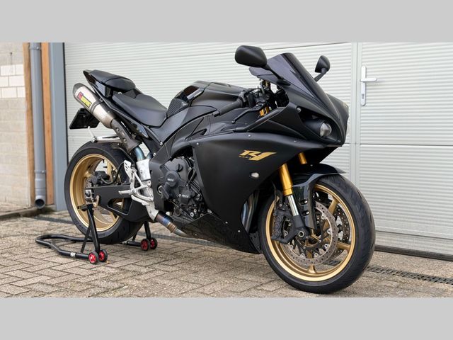 yamaha - yzf-r1